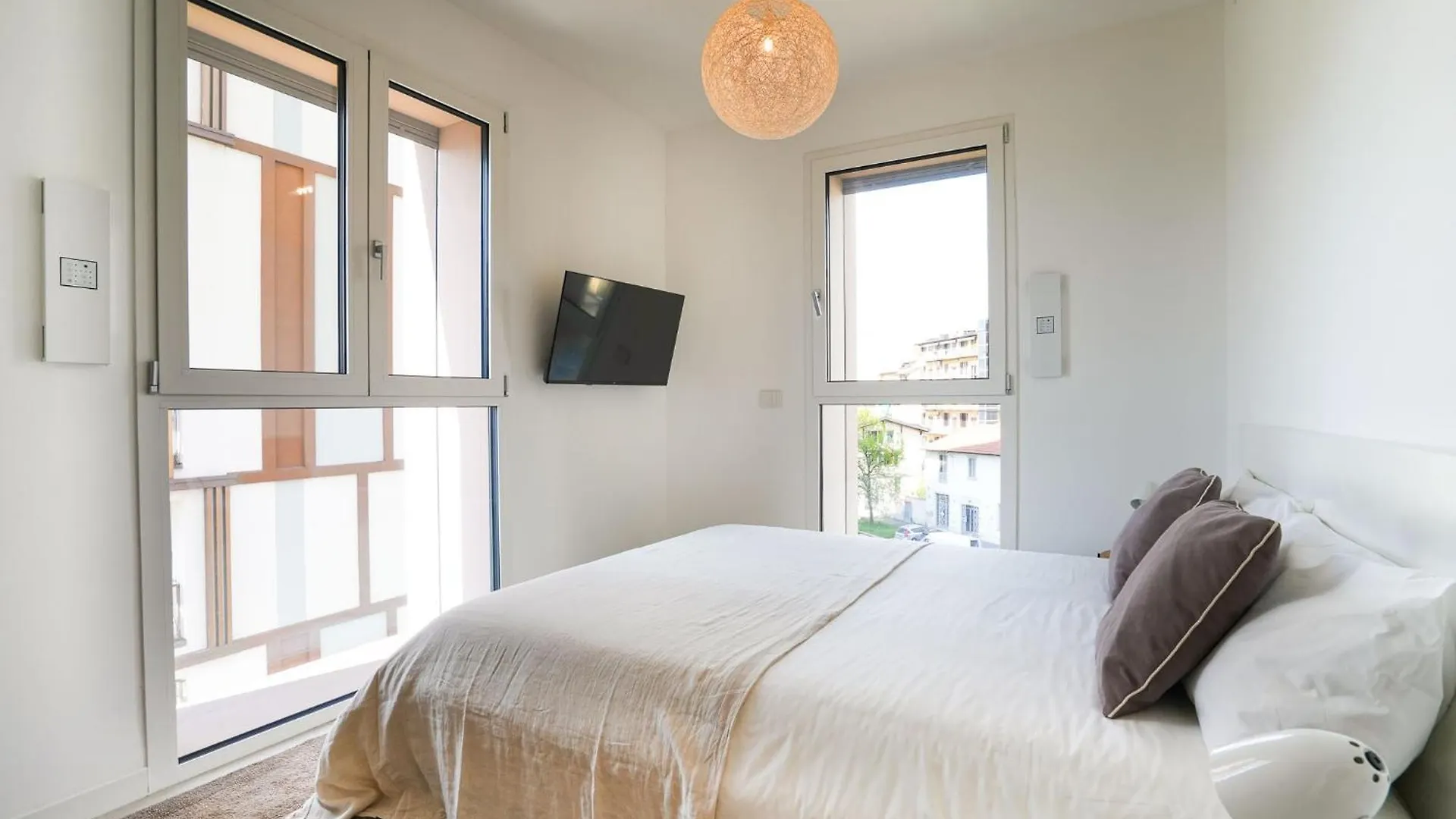 דירות Milan Modern House